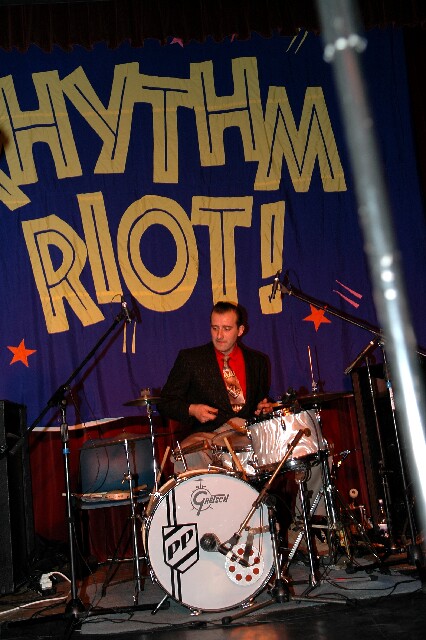 min 2006 11 25 riot 169